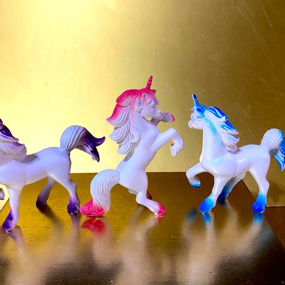 MYSTICAL UNICORN 80’s BUNDLE OF 3 CUTE UNICORNS SOLID PVC/VINYL TYPE 4.25”-5.25” - Picture 12 of 14